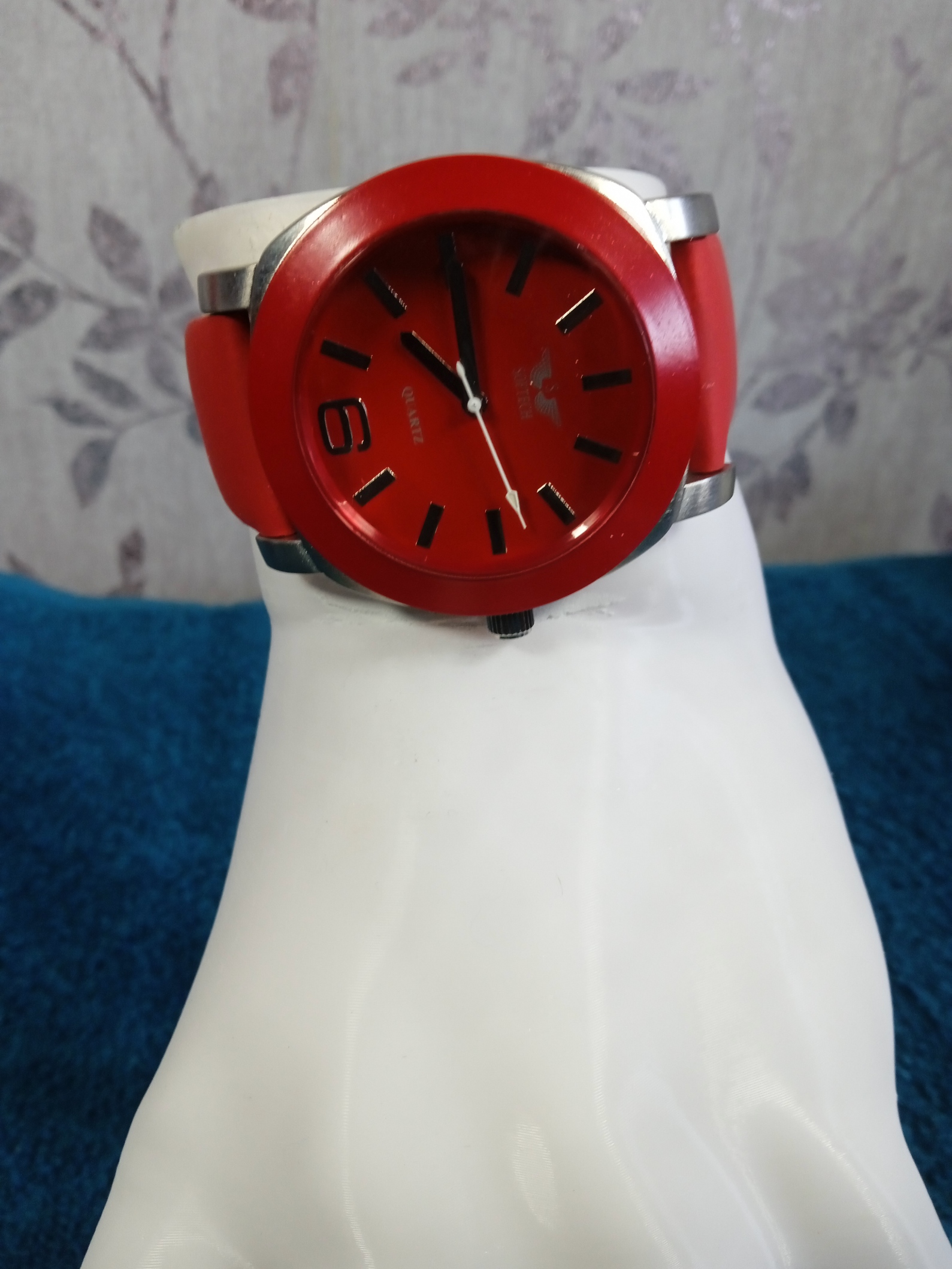 Softech of London Ladies Gents watch LW102