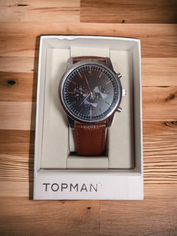 TOPMAN women watch, Mobile Phones & Gadgets, Wearables & Smart Watches on  Carousell